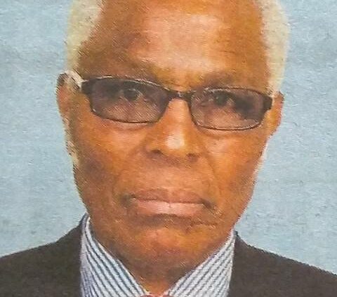 Obituary Image of Mwalimu Peterson Mahwa Kamweru